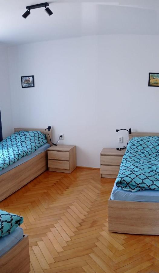 Hostel Wisniowa 55 Breslavia Esterno foto